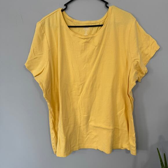 St. John's Bay Soft Yellow Essential Tee Shirt Plus Size 3X Short Sleeves Cotton - Picture 1 of 4